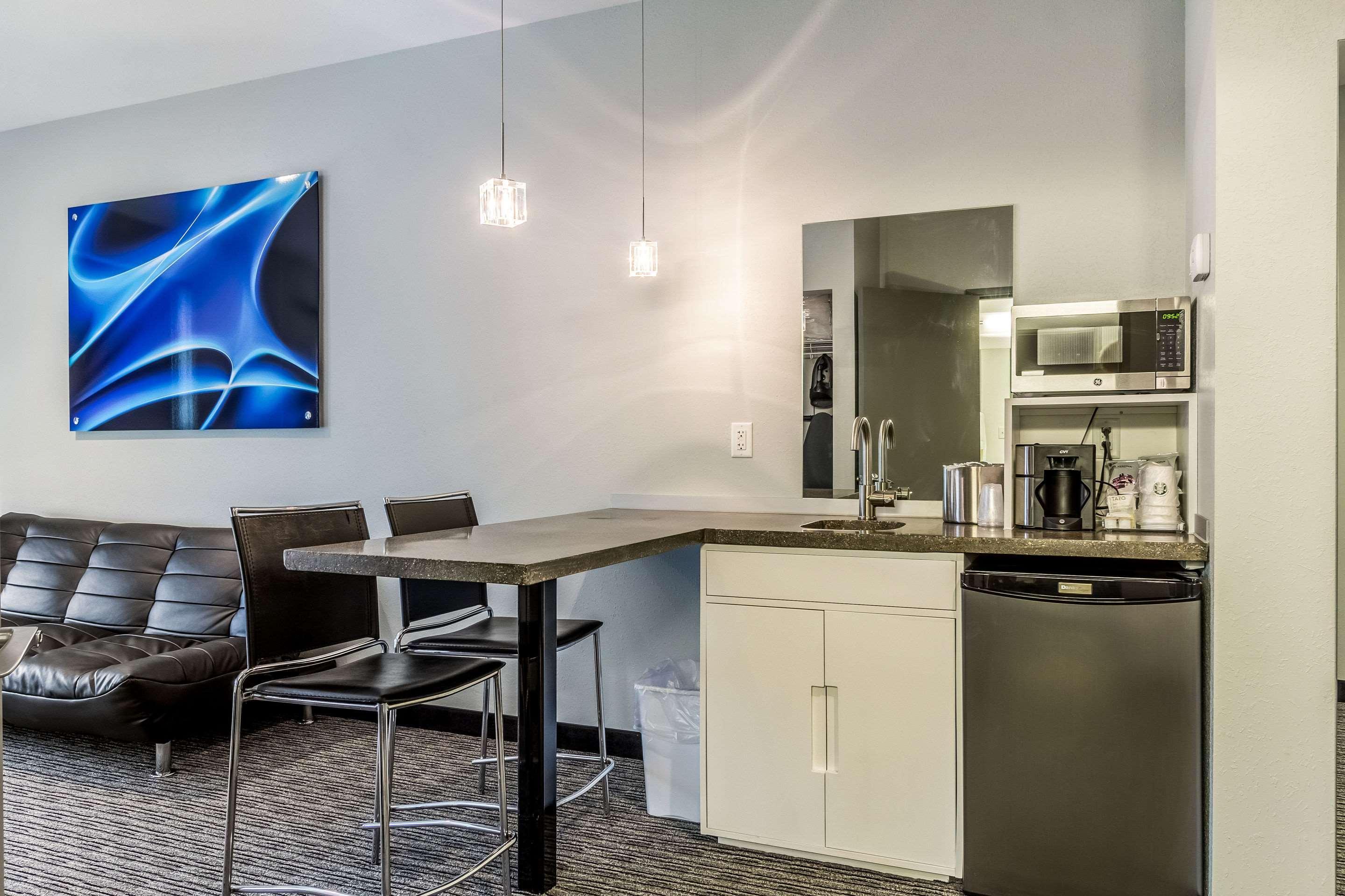 וולנט קריק The Wallhouse Hotel, Ascend Hotel Collection מראה חיצוני תמונה