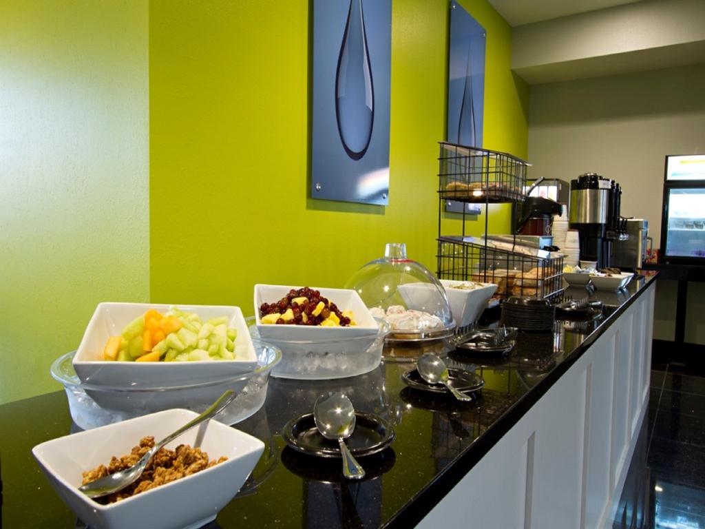 וולנט קריק The Wallhouse Hotel, Ascend Hotel Collection מראה חיצוני תמונה