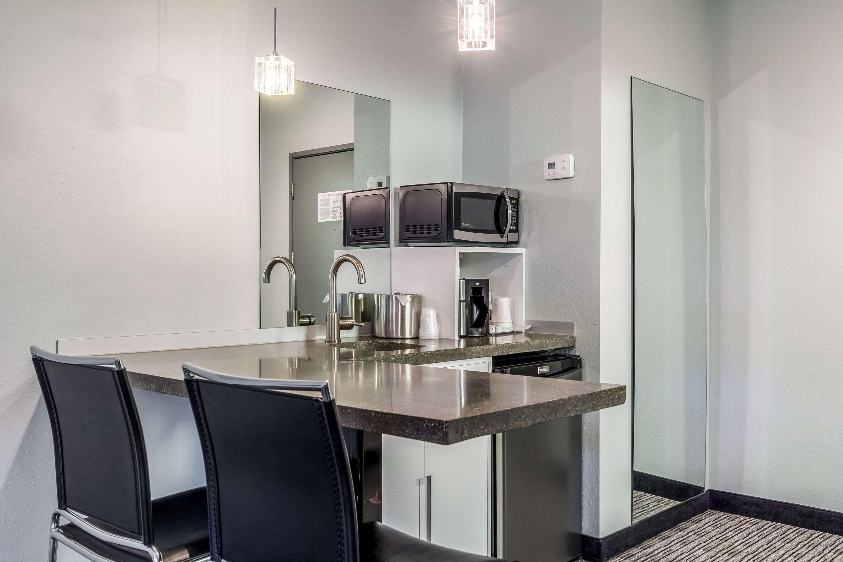 וולנט קריק The Wallhouse Hotel, Ascend Hotel Collection מראה חיצוני תמונה